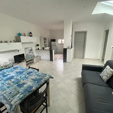 Arimand House Apartament La Spezia