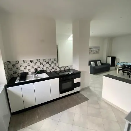 Arimand House La Spezia