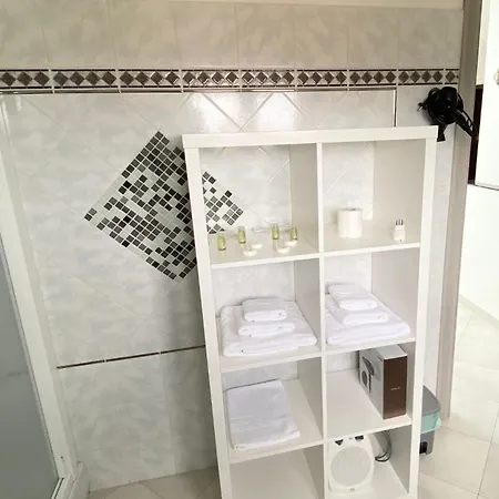 Arimand House Апартаменти