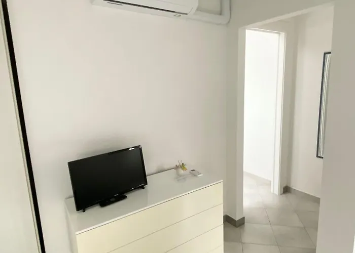 Apartment Arimand House *